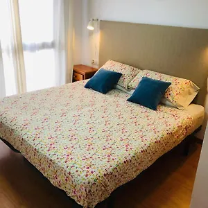 https://apt-alojamiento-regina.hotelsinnerja.org